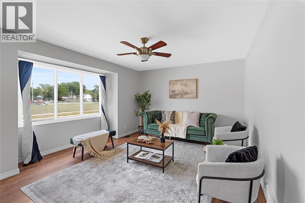 Photo 11 of 1673 Francois Road, Windsor ON