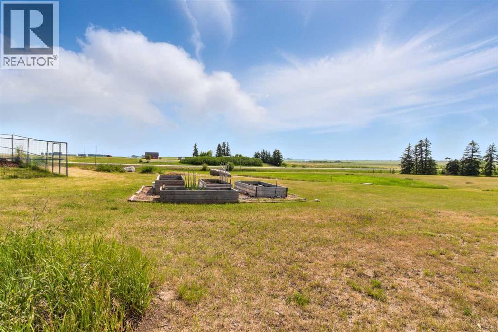 Photo 11 of 274006 566 Highway, Rural Rocky View County AB