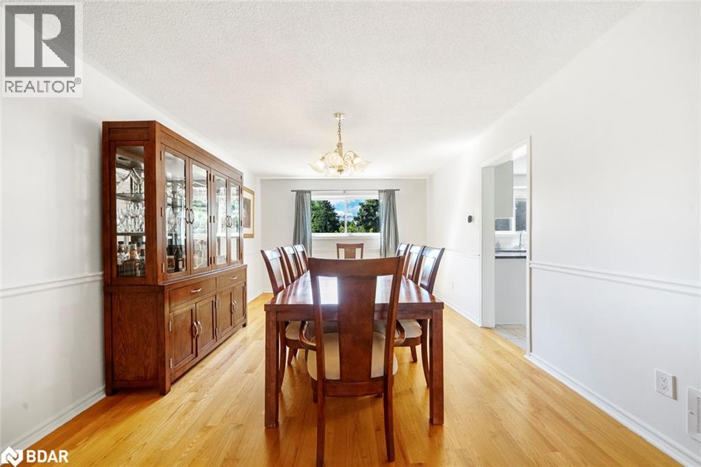 Photo 42 of 2725 Shering Crescent, Innisfil ON