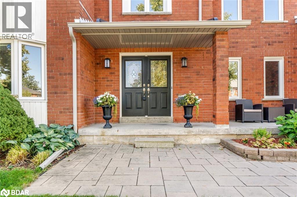 Photo 12 of 2725 Shering Crescent, Innisfil ON