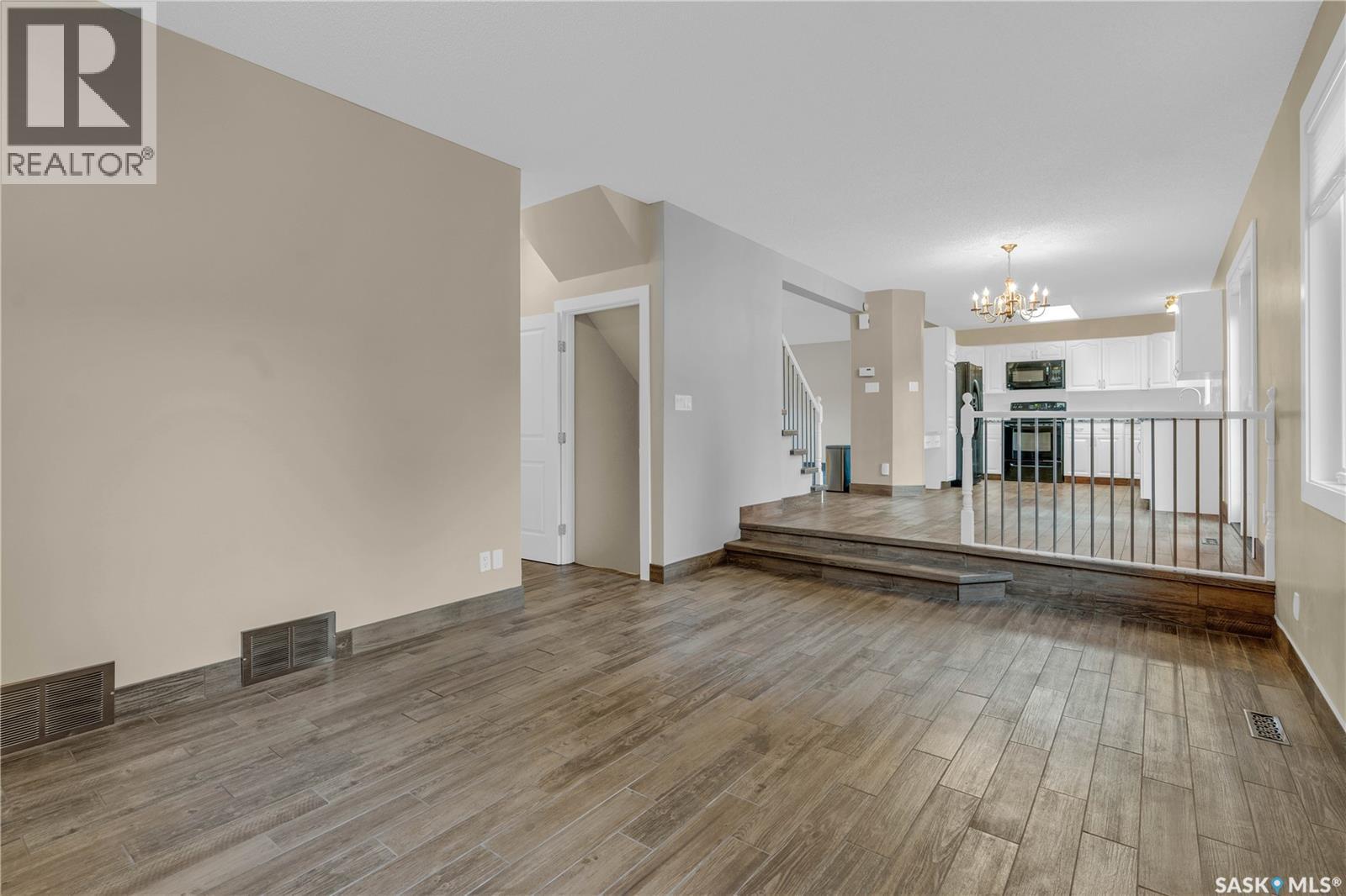 Photo 1 of 234 Wickenden Crescent, Saskatoon SK