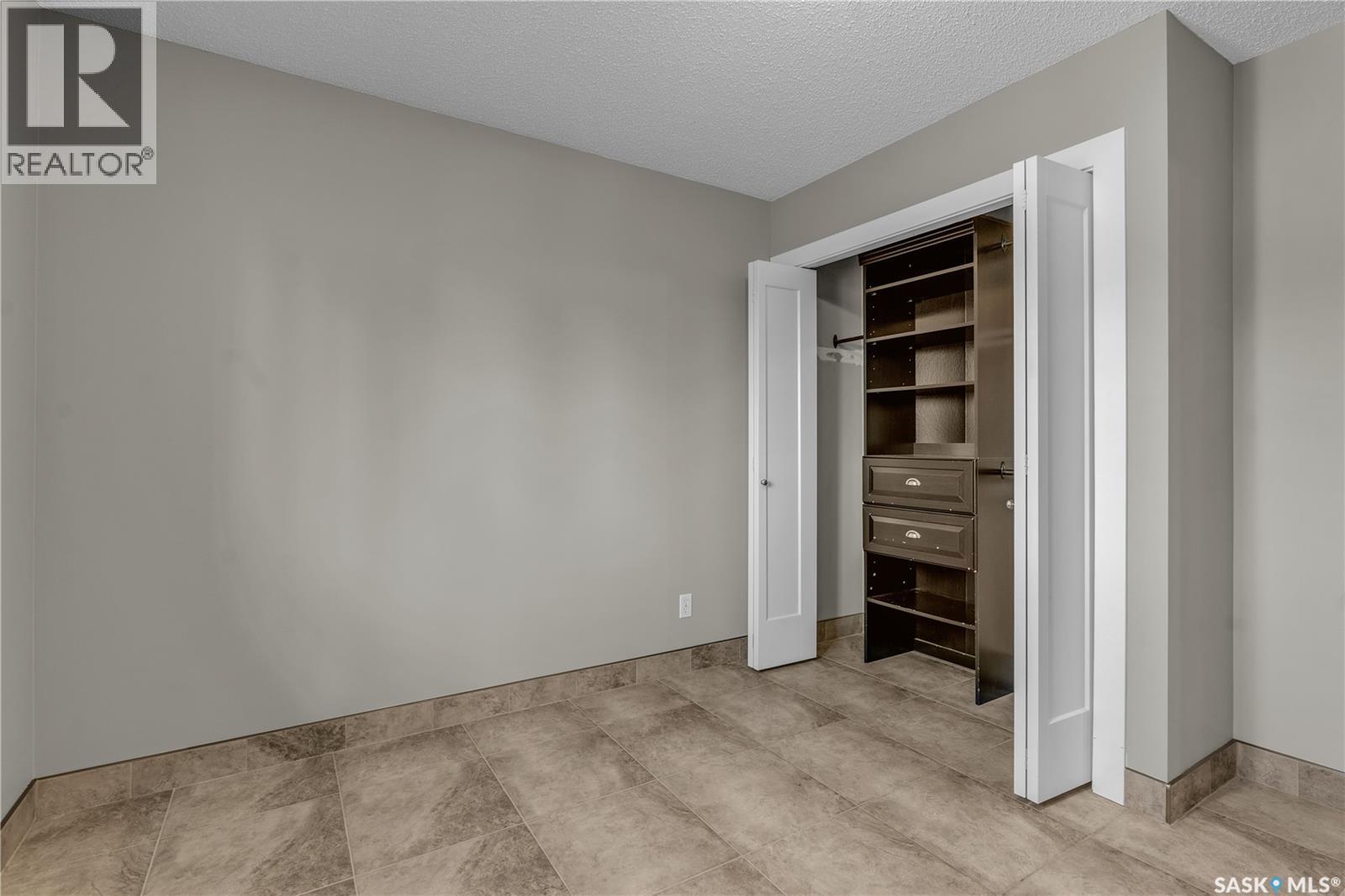 Photo 32 of 234 Wickenden Crescent, Saskatoon SK