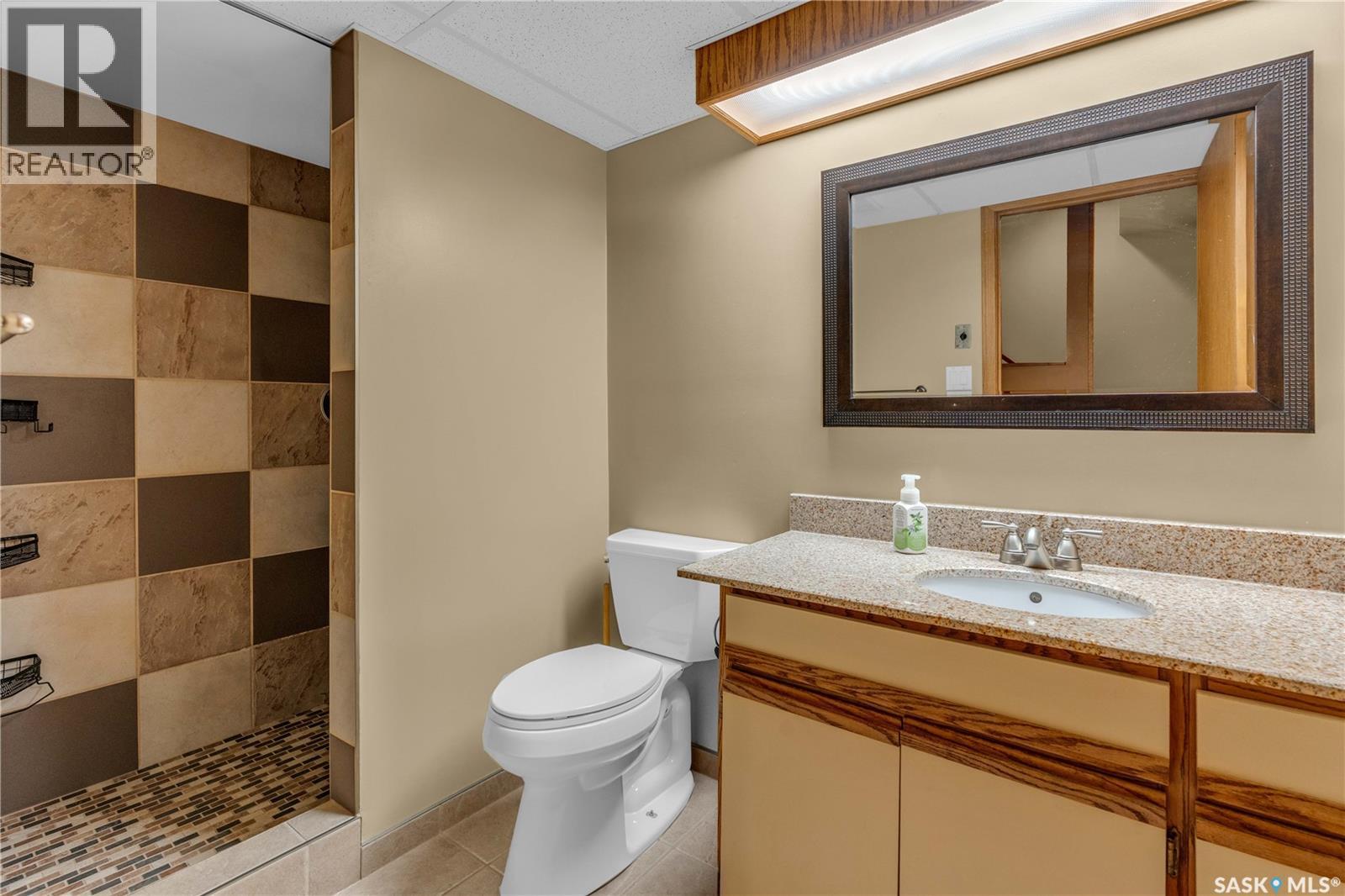 Photo 14 of 234 Wickenden Crescent, Saskatoon SK