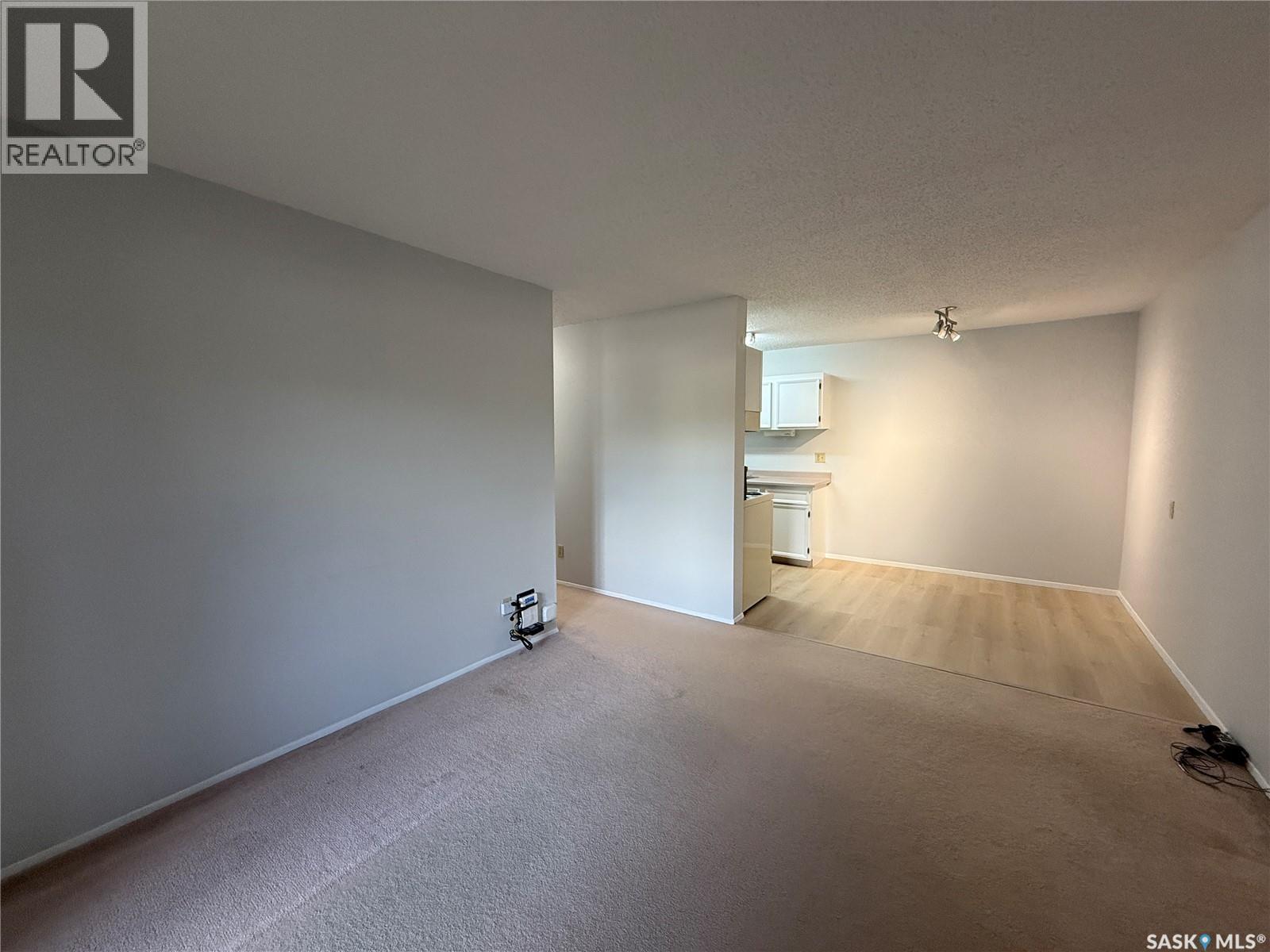 Photo 19 of 105 B 4040 8th Street E, Saskatoon SK
