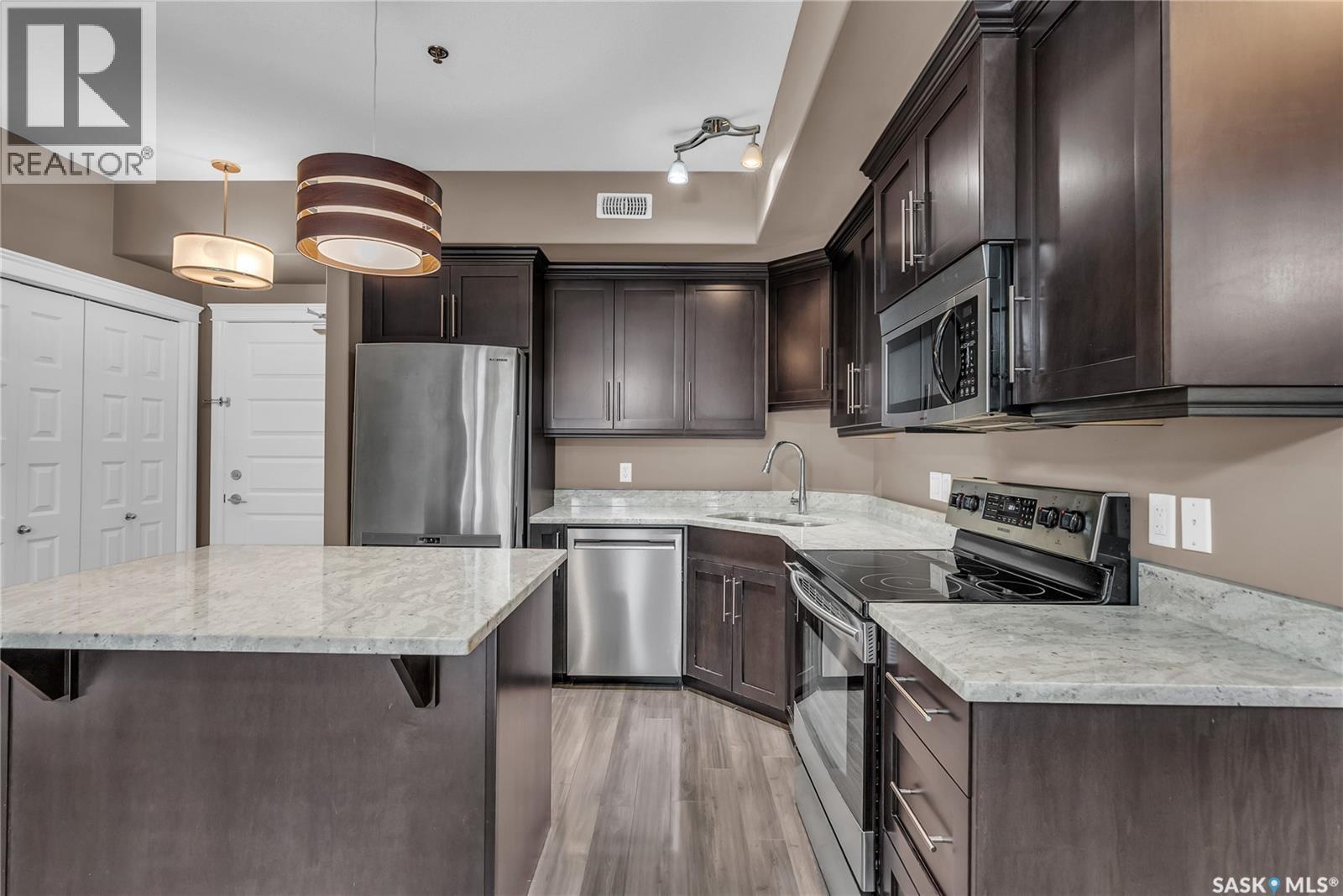 Single Family House High rise for Sale in   Nelson ROAD Saskatoon 