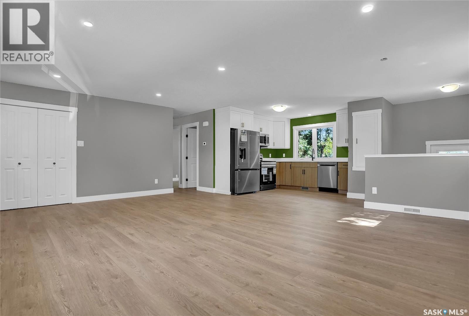 Photo 14 of 1143 13 Th Avenue Nw, Moose Jaw SK