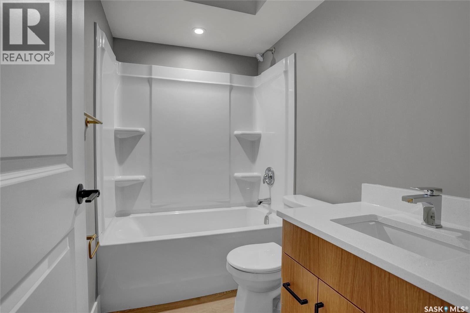 Photo 35 of 1143 13 Th Avenue Nw, Moose Jaw SK