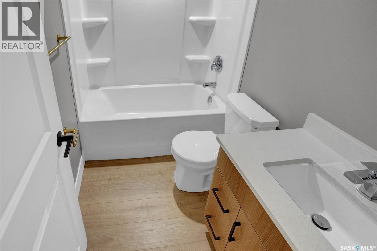 Photo 36 of 1143 13 Th Avenue Nw, Moose Jaw SK