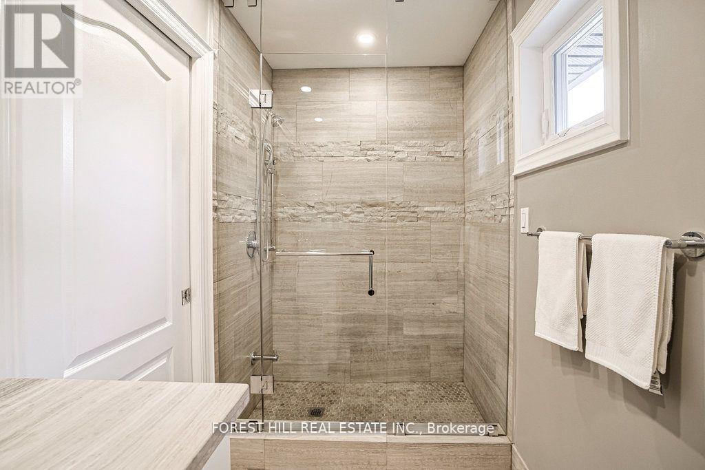 Photo 6 of 160 Banbury Road, Toronto ON