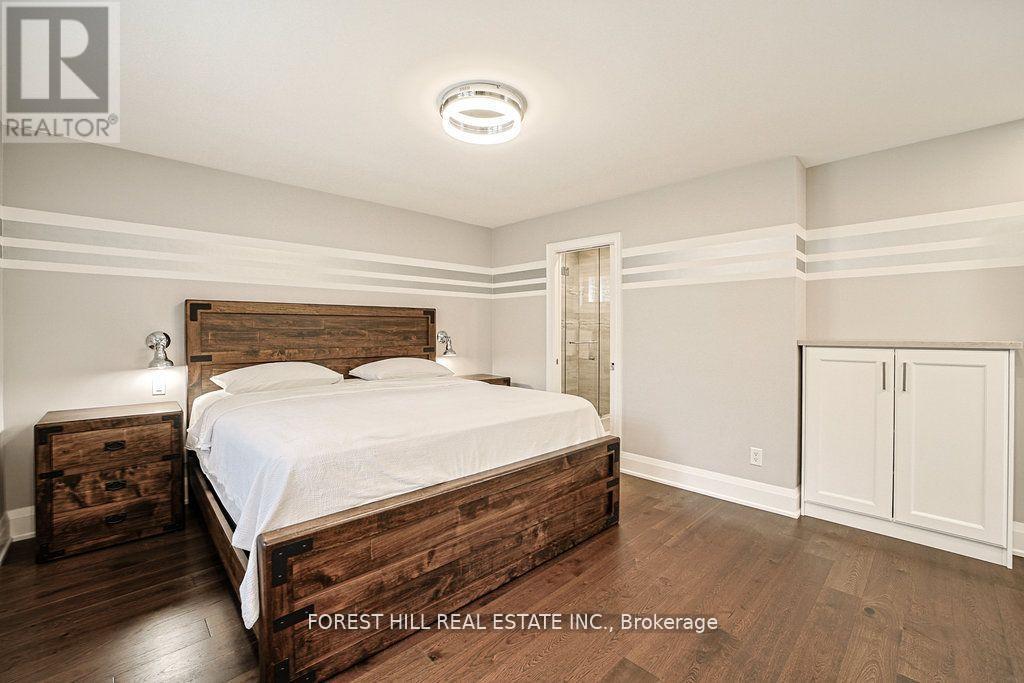 Photo 15 of 160 Banbury Road, Toronto ON