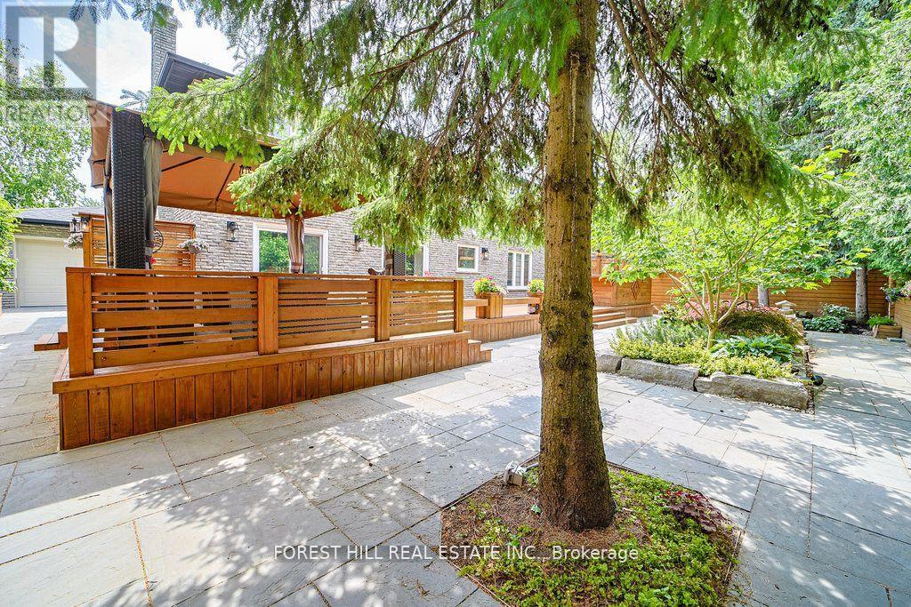 Photo 22 of 160 Banbury Road, Toronto ON