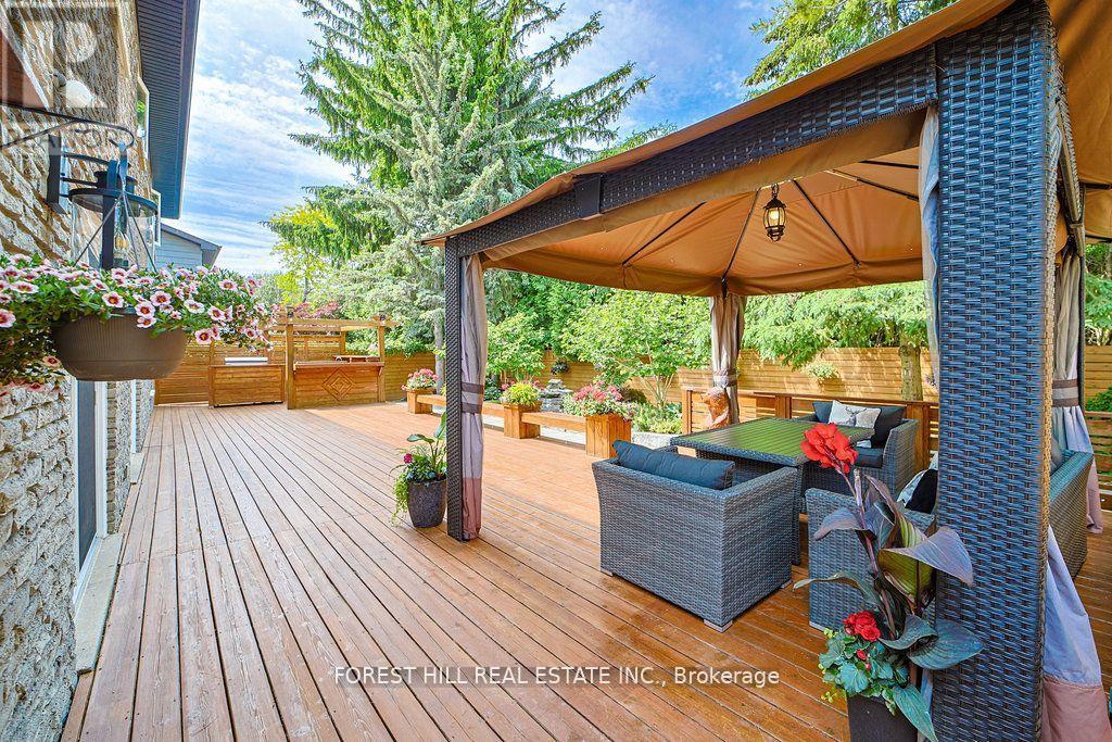 Photo 26 of 160 Banbury Road, Toronto ON