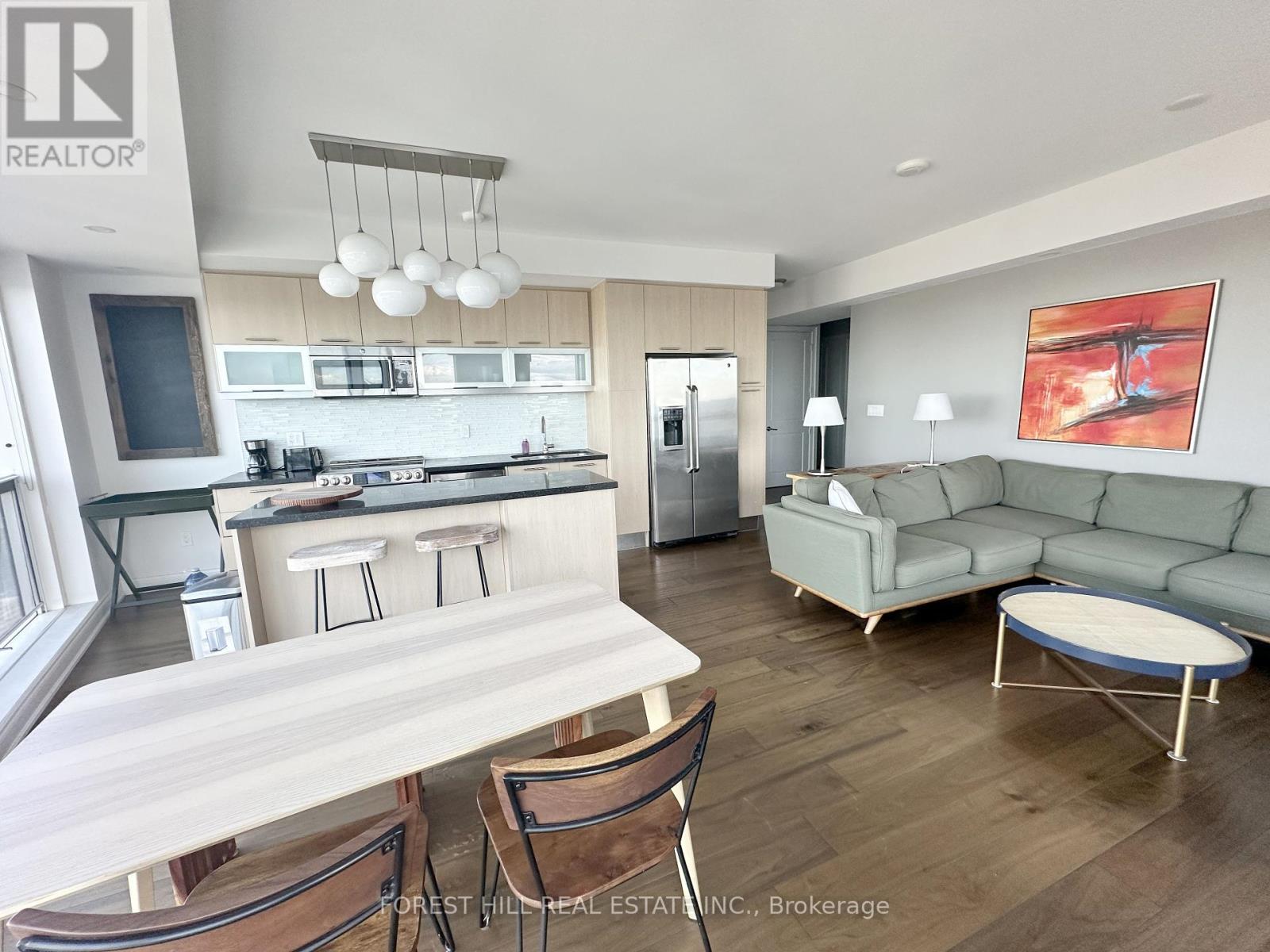 Photo 8 of 6410 388 Yonge Street, Toronto ON