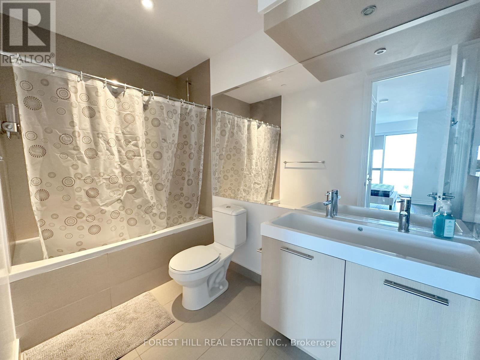 Photo 25 of 6410 388 Yonge Street, Toronto ON
