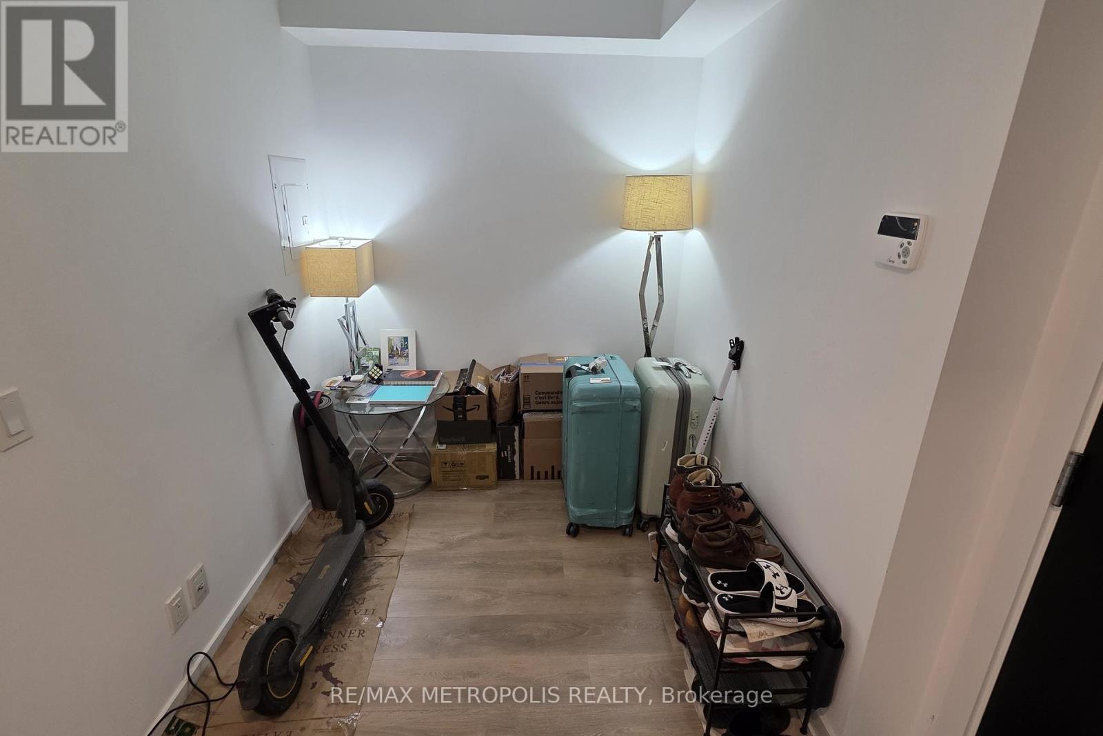 Photo 3 of 4110 501 Yonge Street, Toronto ON