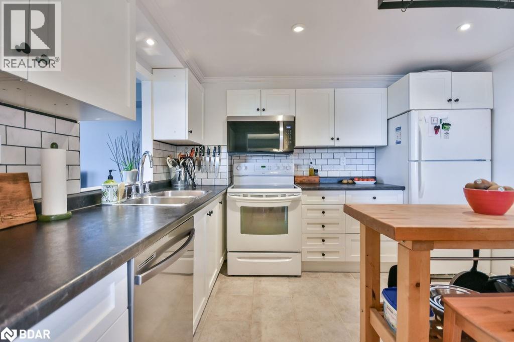 Photo 7 of 181 Collier Street Unit 307, Barrie ON