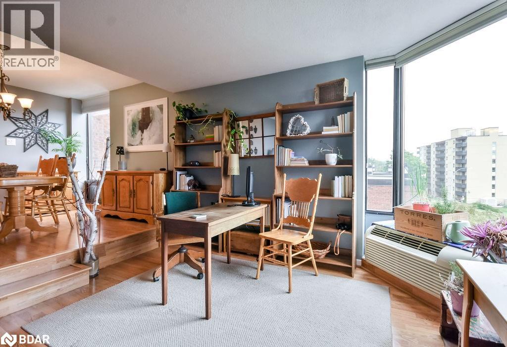 Photo 25 of 181 Collier Street Unit 307, Barrie ON