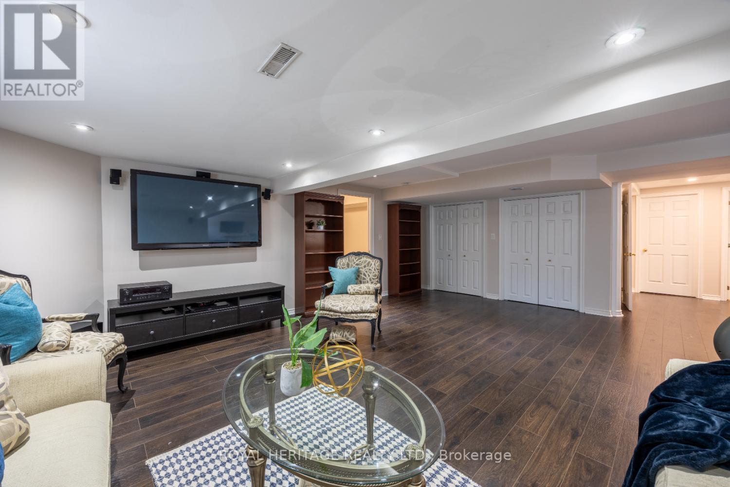 Photo 32 of 6 Strickland Drive, Ajax ON