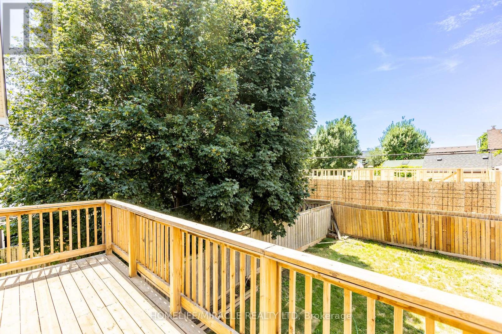 Photo 24 of 308 Nassau Street, Oshawa ON