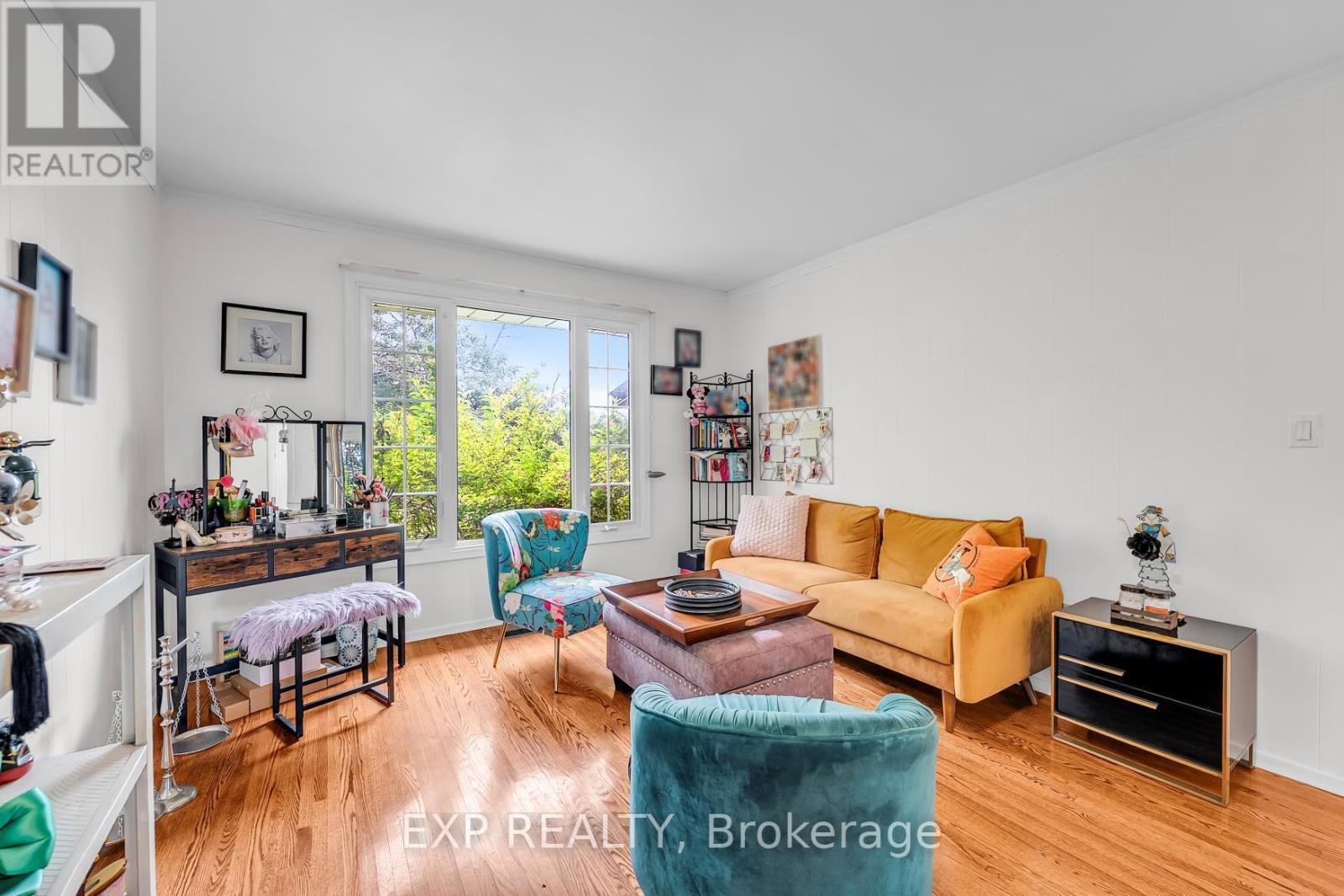 Photo 37 of 223 Violet Court, Oshawa ON