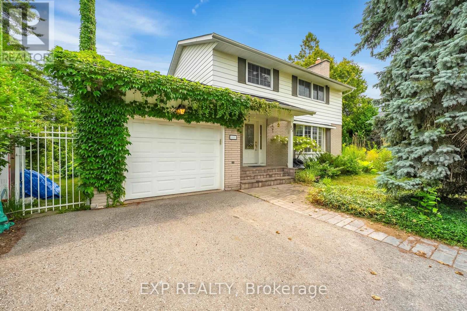 Photo 1 of 223 Violet Court, Oshawa ON