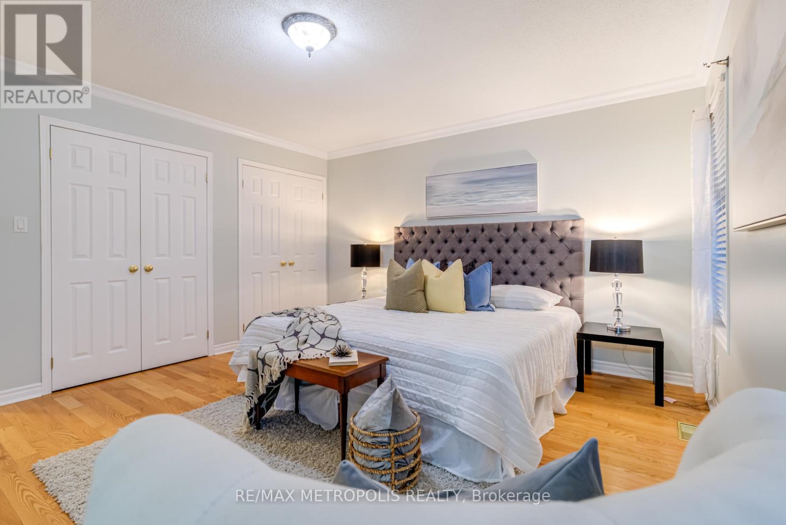 Photo 35 of 564 Blackwood Boulevard, Oshawa ON