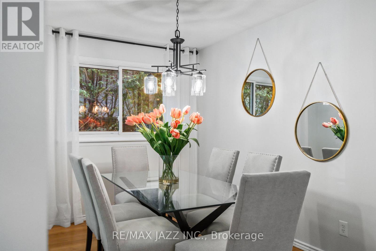 Photo 16 of 230 Lorindale Drive, Oshawa ON