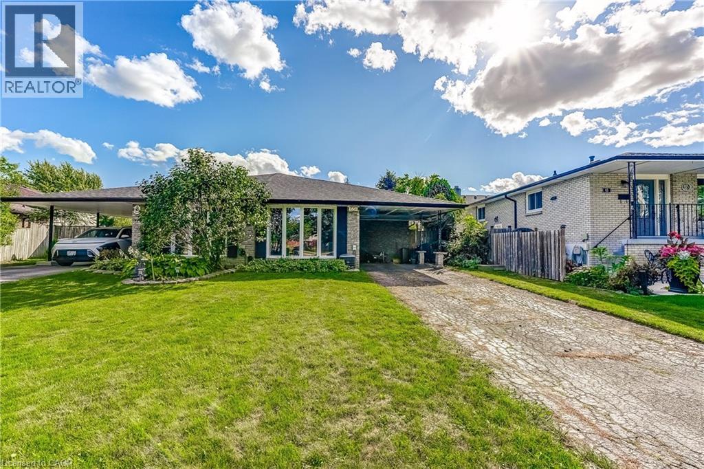 Photo 2 of 63 1 2 Eastbury Drive, Hamilton ON