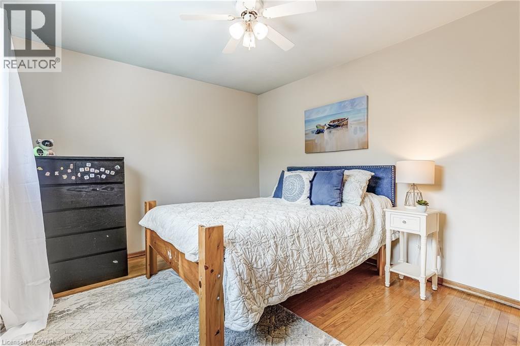 Photo 21 of 63 1 2 Eastbury Drive, Hamilton ON