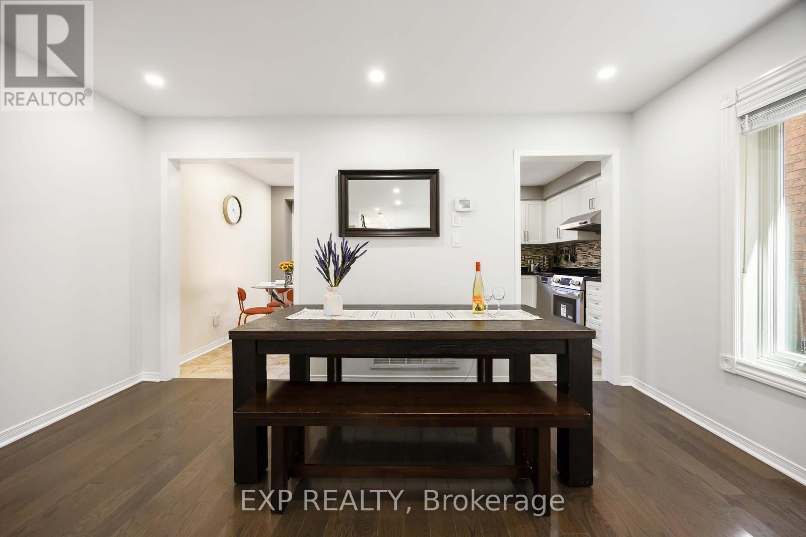 Single Family House for Sale in  SASSAFRAS CIRCLE Vaughan (Patterson) 