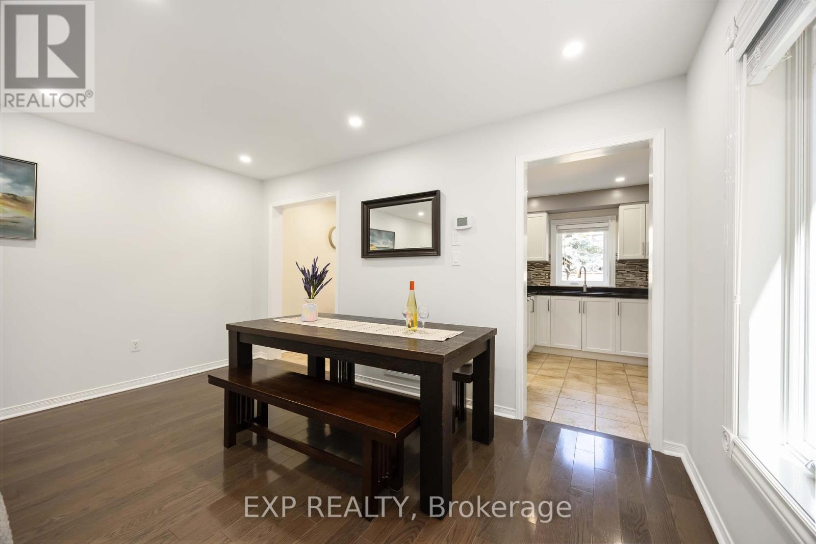 Single Family House for Sale in  SASSAFRAS CIRCLE Vaughan (Patterson) 