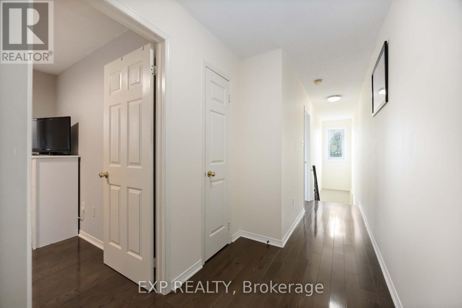 Single Family House for Sale in  SASSAFRAS CIRCLE Vaughan (Patterson) 