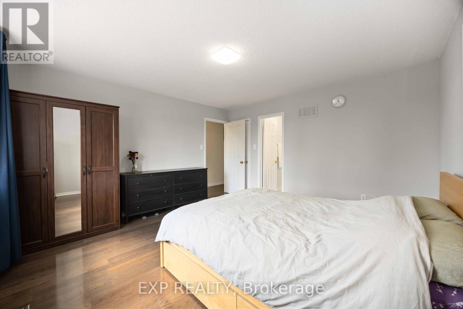 Single Family House for Sale in  SASSAFRAS CIRCLE Vaughan (Patterson) 