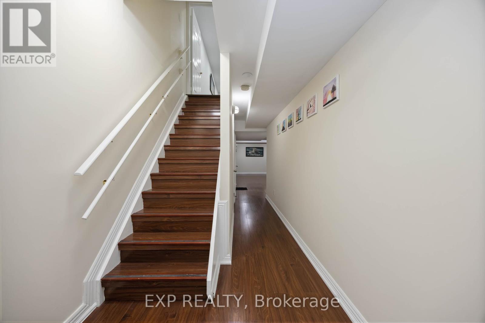Single Family House for Sale in  SASSAFRAS CIRCLE Vaughan (Patterson) 