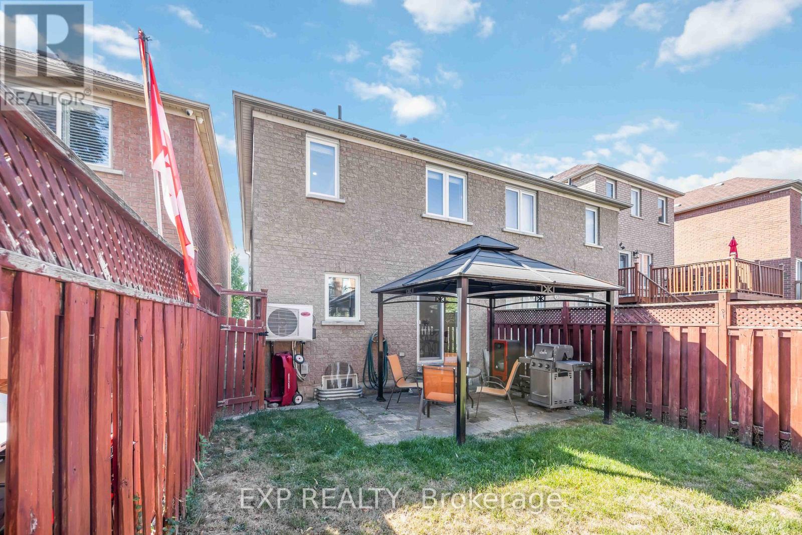 Single Family House for Sale in  SASSAFRAS CIRCLE Vaughan (Patterson) 