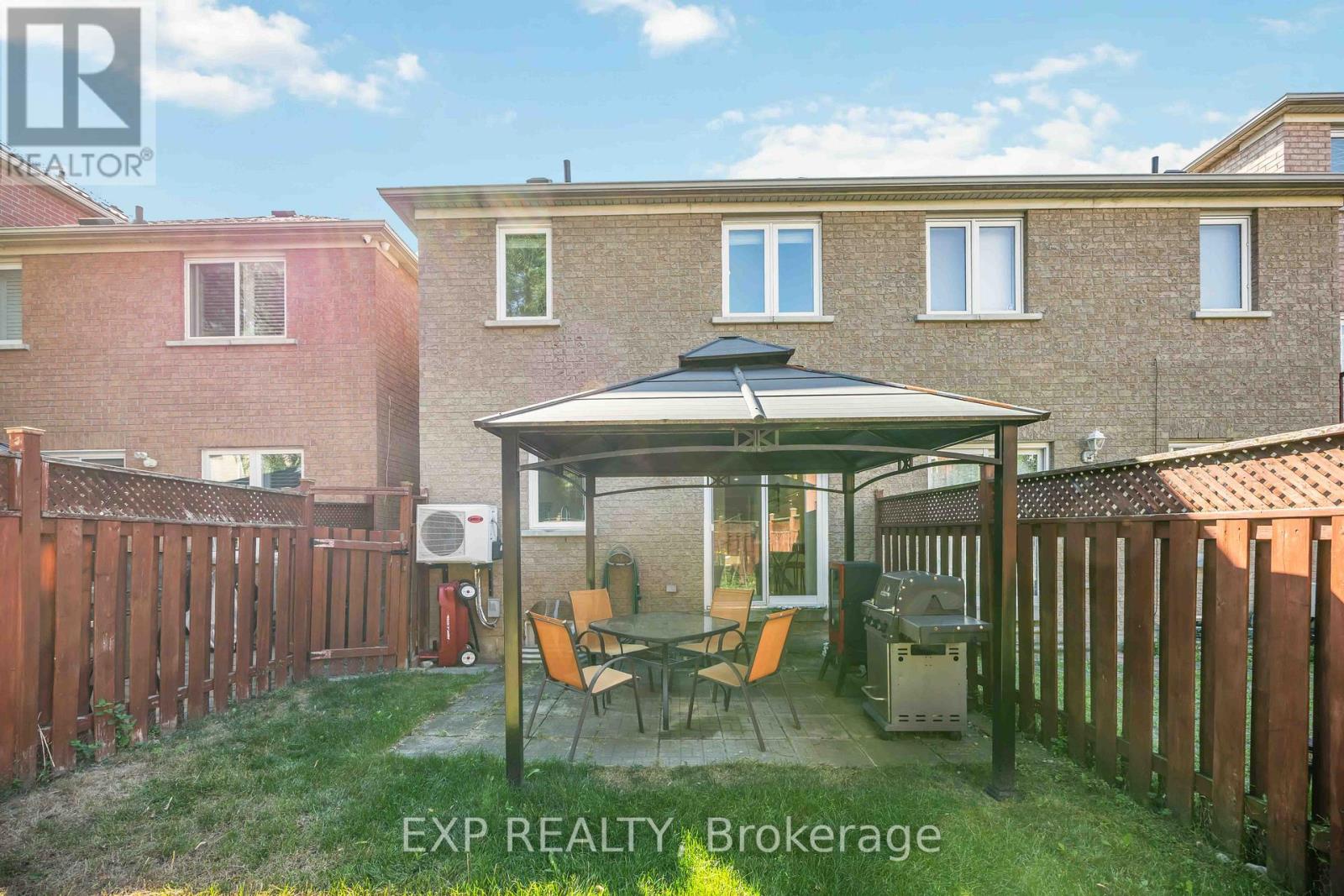 Single Family House for Sale in  SASSAFRAS CIRCLE Vaughan (Patterson) 