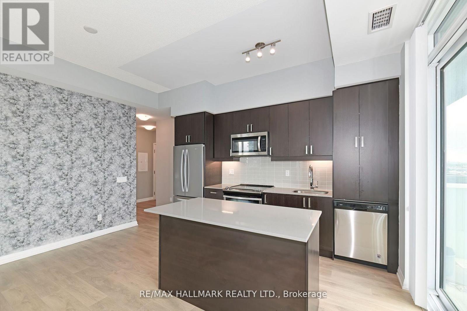 Photo 1 of 906 7895 Jane Street, Vaughan ON