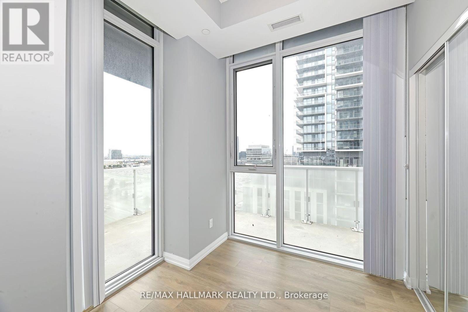 Photo 33 of 906 7895 Jane Street, Vaughan ON
