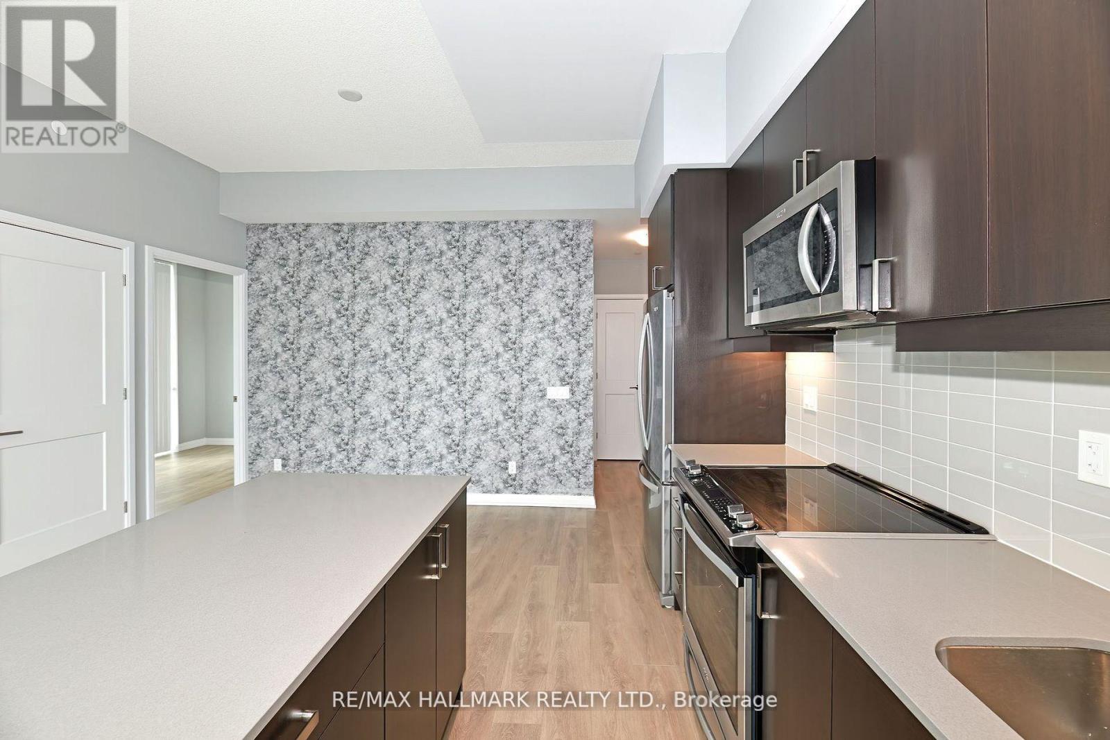 Photo 13 of 906 7895 Jane Street, Vaughan ON