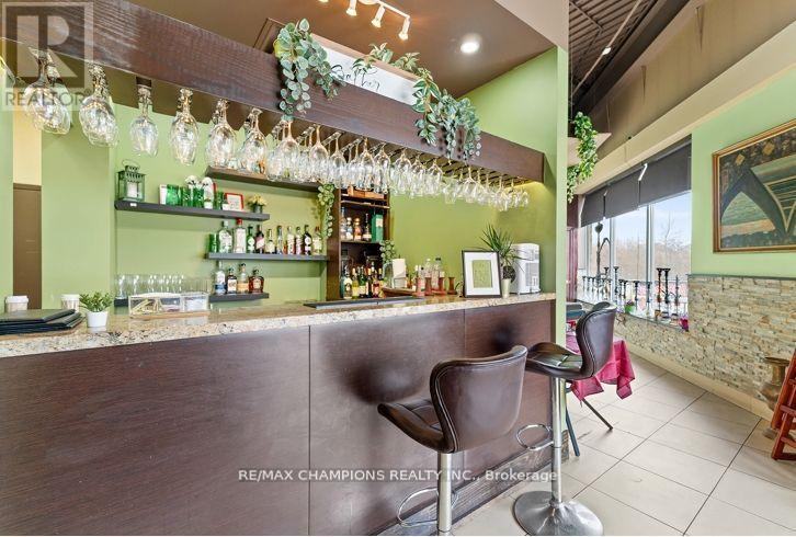 Business for Sale in    DUFFERIN STREET Vaughan (Patterson) 