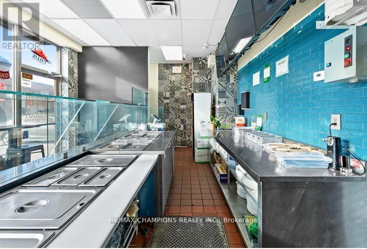 Business for Sale in    DUFFERIN STREET Vaughan (Patterson) 