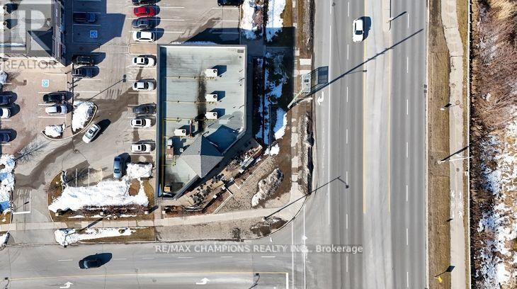 Business for Sale in    DUFFERIN STREET Vaughan (Patterson) 