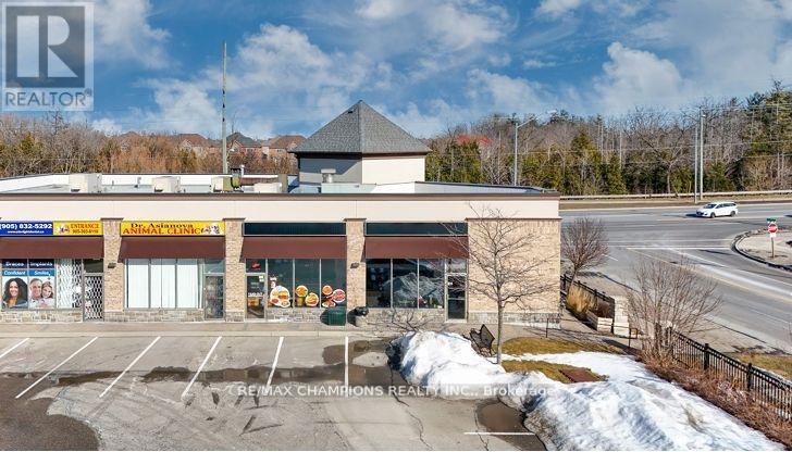 Business for Sale in    DUFFERIN STREET Vaughan (Patterson) 