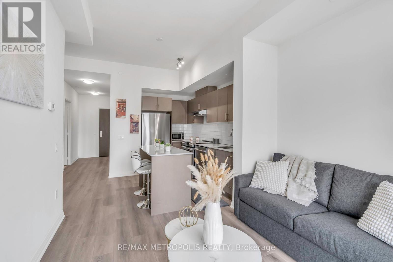 Photo 12 of 2516 9000 Jane Street, Vaughan ON