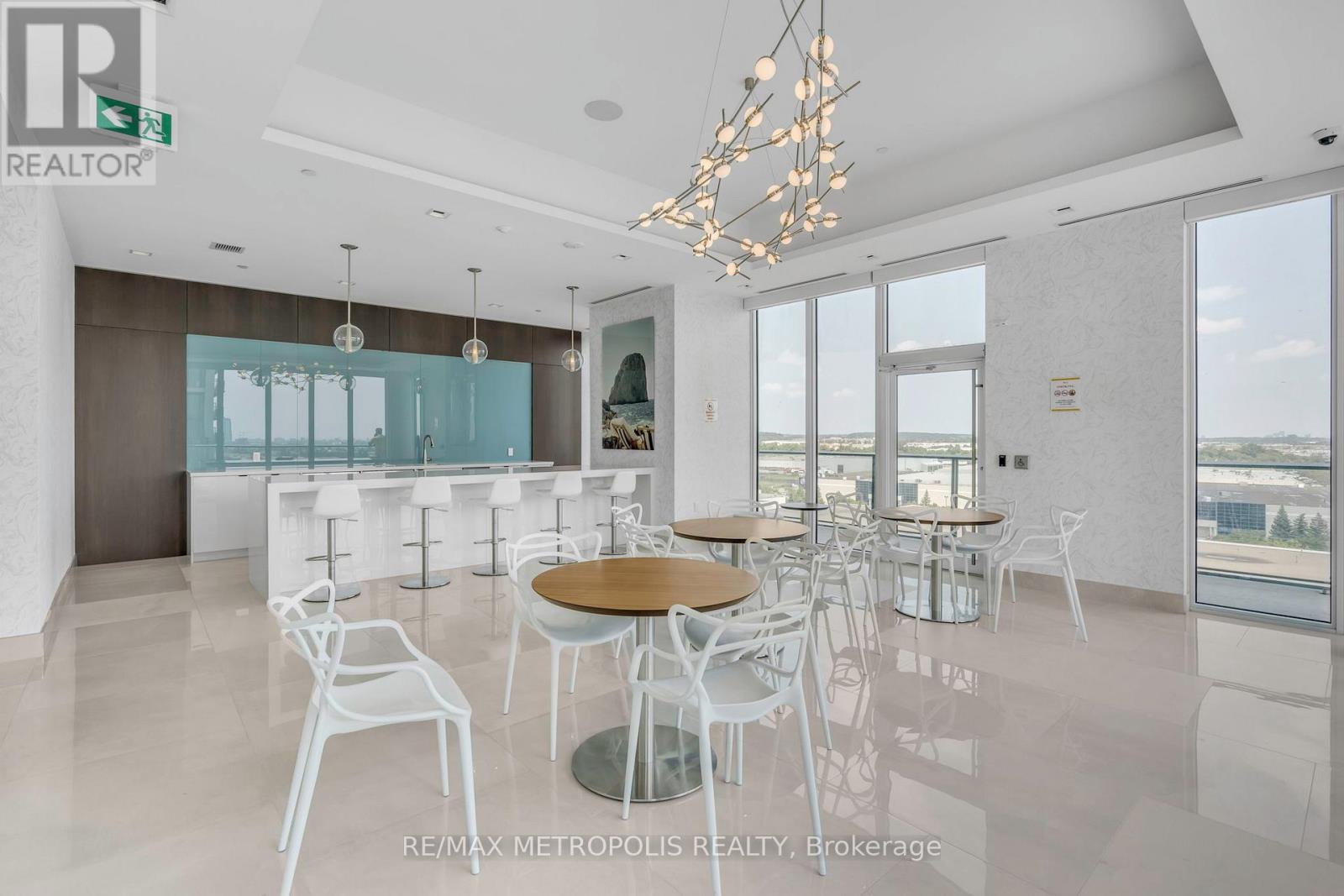 Photo 30 of 2516 9000 Jane Street, Vaughan ON