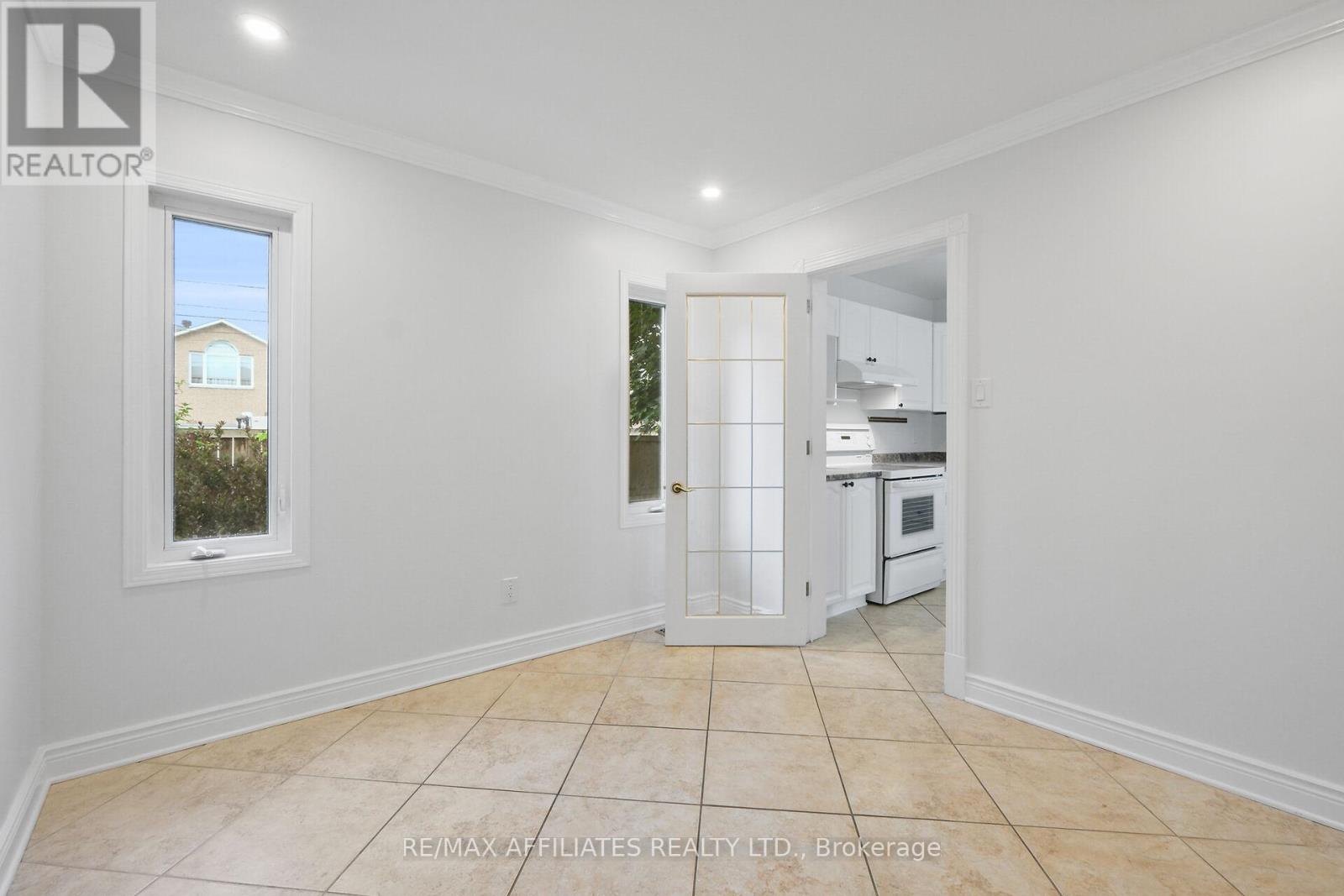 Photo 26 of 6557 Morningview Street, Ottawa ON