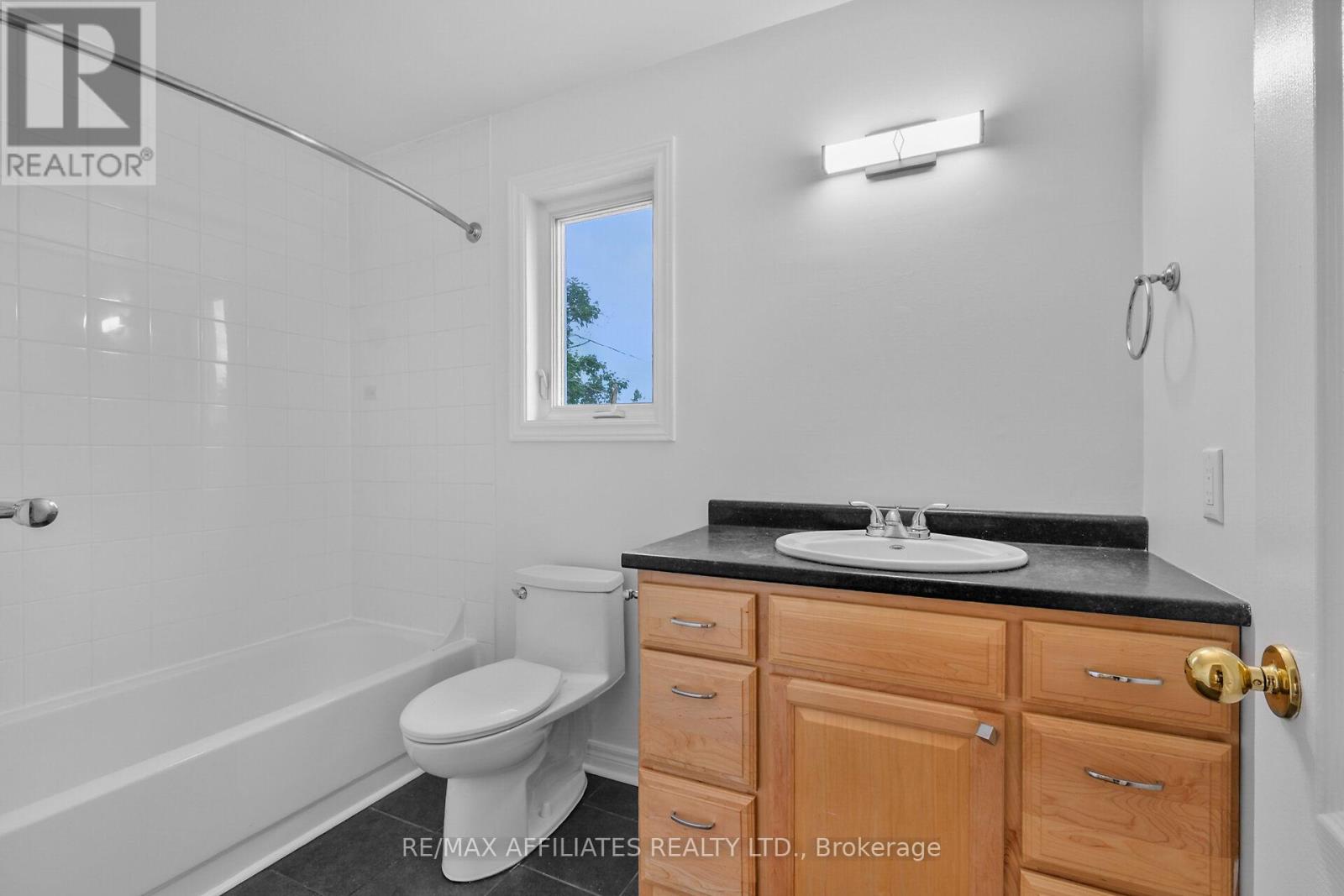 Photo 44 of 6557 Morningview Street, Ottawa ON