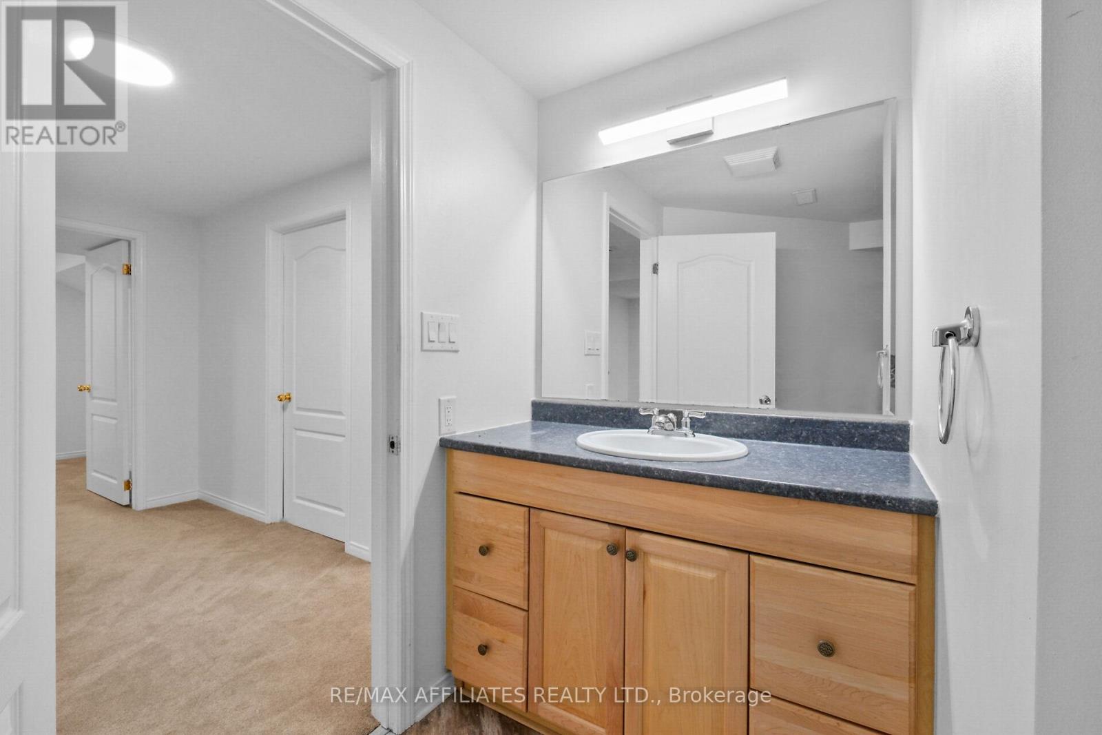 Photo 35 of 6557 Morningview Street, Ottawa ON