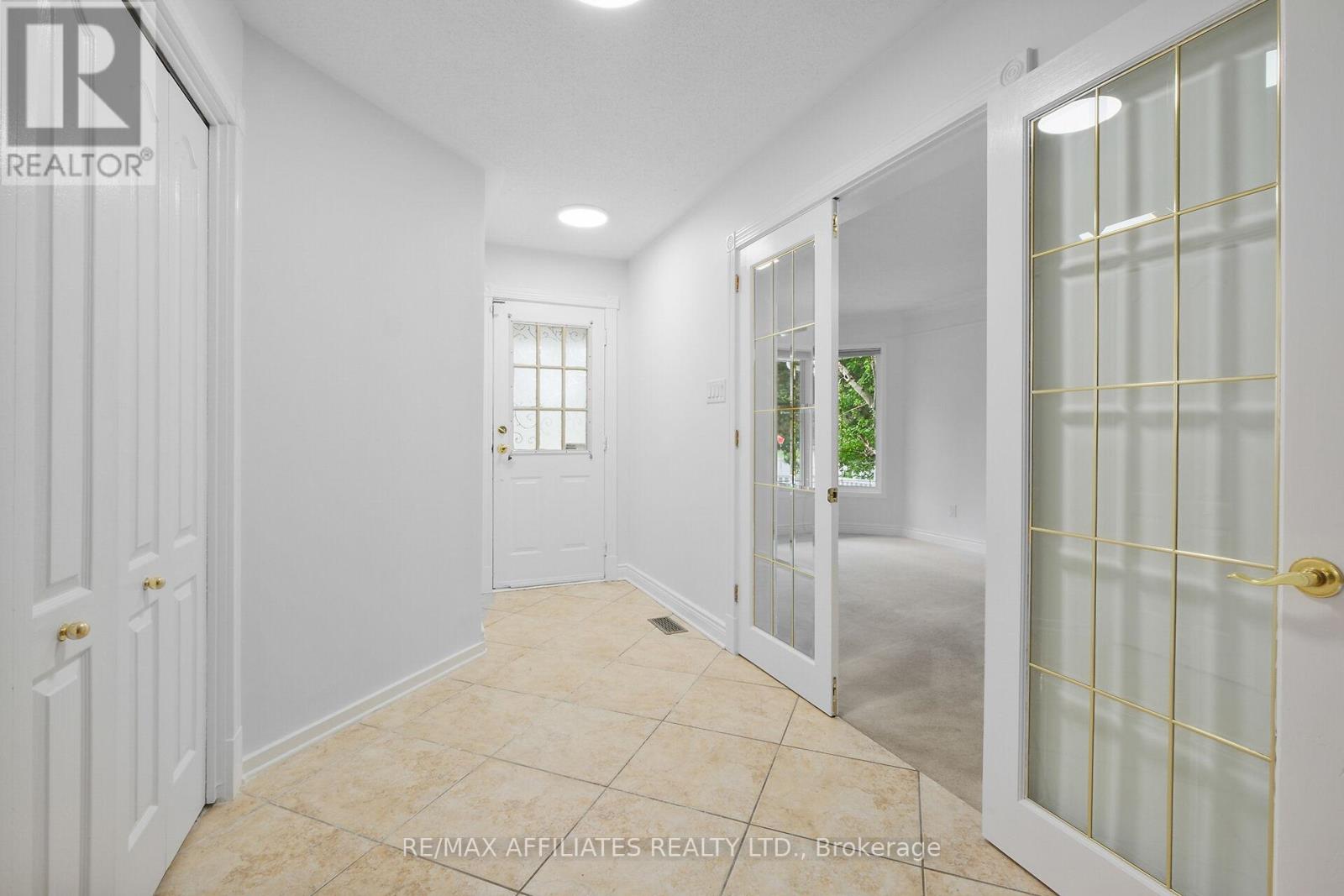 Photo 1 of 6557 Morningview Street, Ottawa ON