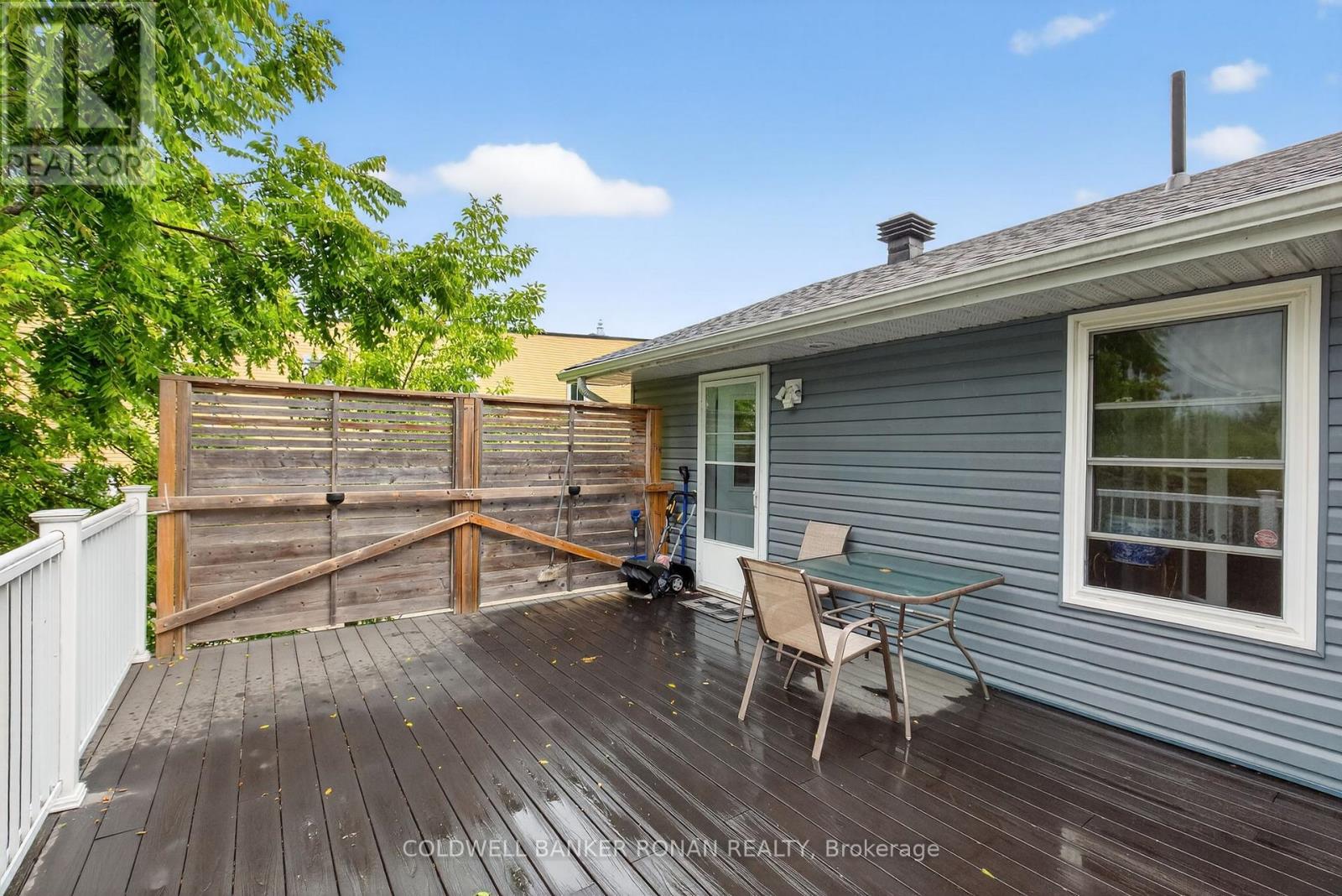 Photo 27 of 172 William Street W, Tay ON